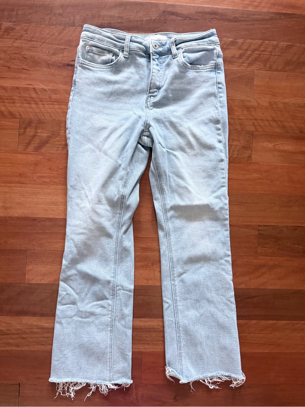 Women's Light Blue Straight Leg Jeans with Frayed Hem